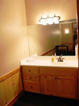 Terrapin Peak Bed Breakfast & Beyond Cookson Exterior photo