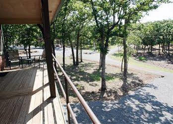 Terrapin Peak Bed Breakfast & Beyond Cookson Exterior photo